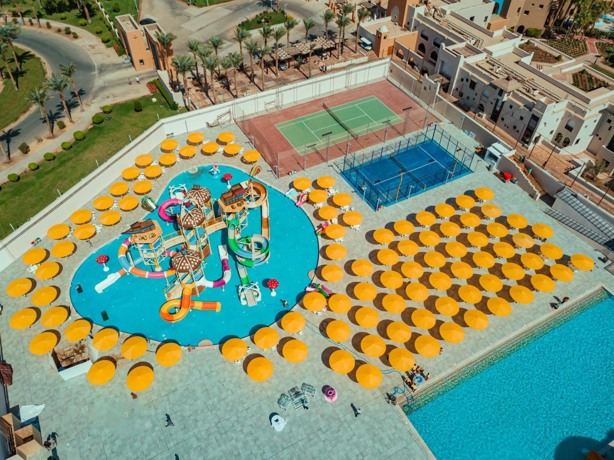 Pickalbatros Oasis Port Ghalib Hotel Eksteriør billede